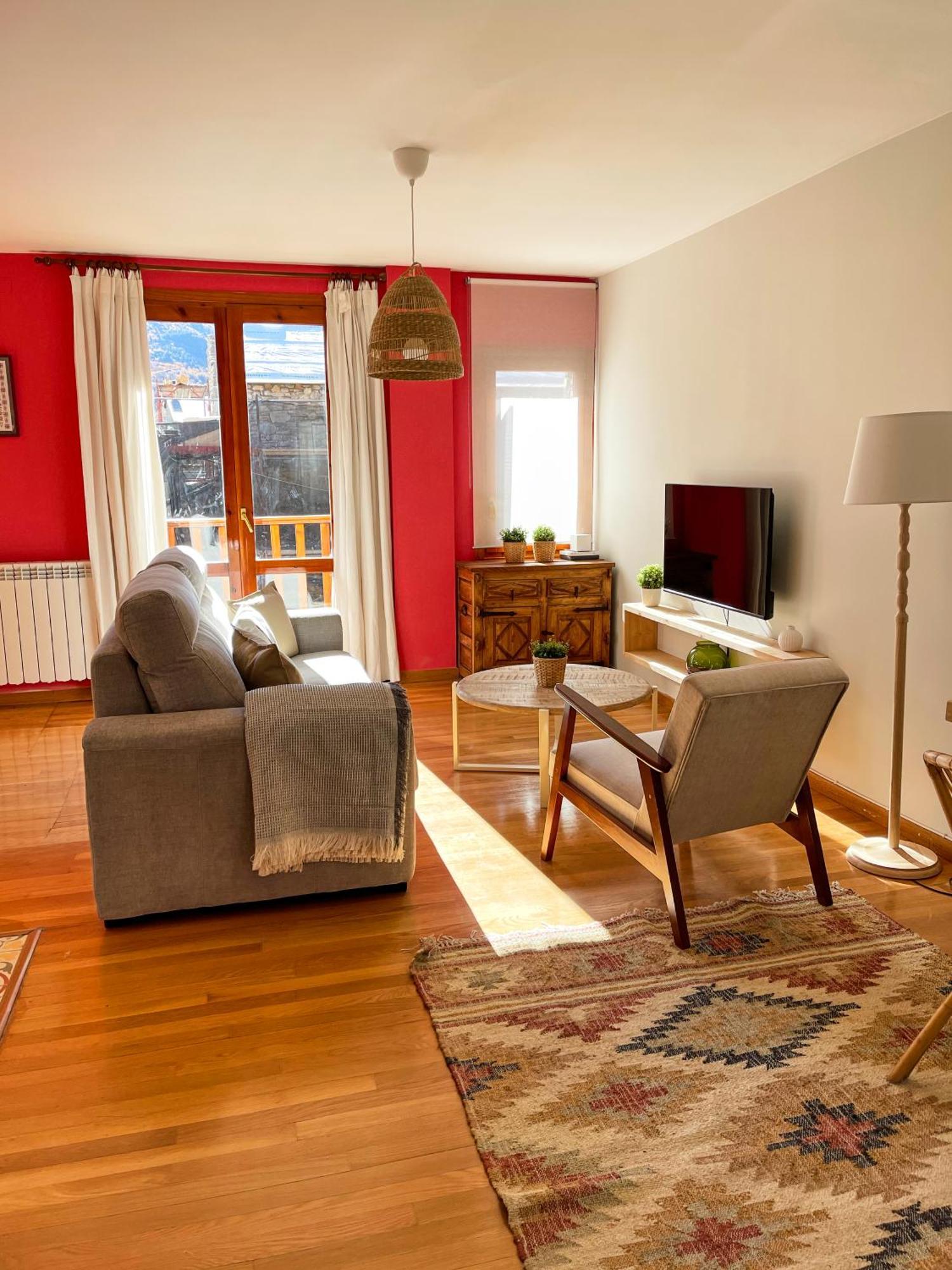 Apartamento Familiar En El Centro De Benasque Con Terraza Ngoại thất bức ảnh