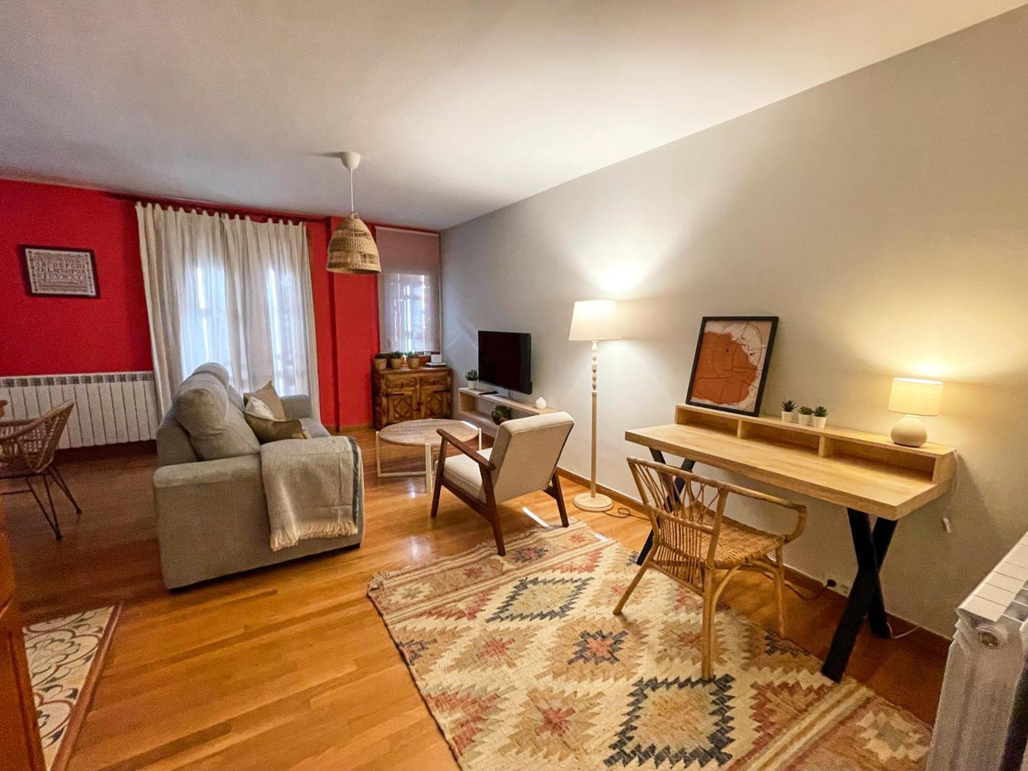 Apartamento Familiar En El Centro De Benasque Con Terraza Ngoại thất bức ảnh